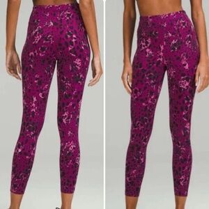 Lululemon 4 Cheetah Camo Magenta Purple Base Pace High-Rise Running Tight 25”